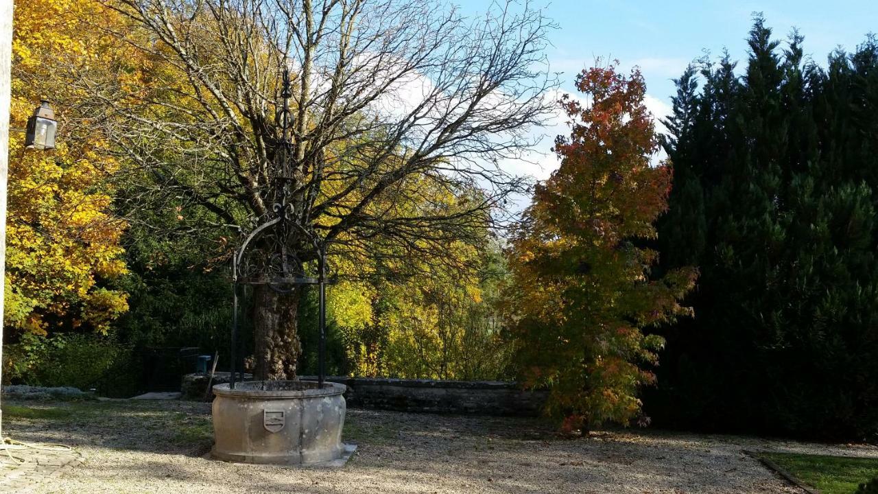 Le Clos - La Chapelle Lombard  Exterior photo